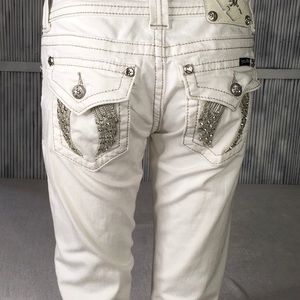 Miss Me jeans SZ 27 White 32 inseam
